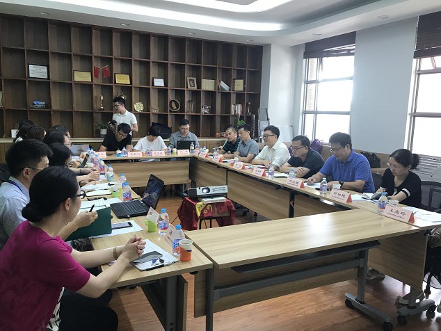 南京中医药大学卫生经济管理学院来我校公共健康学院调研